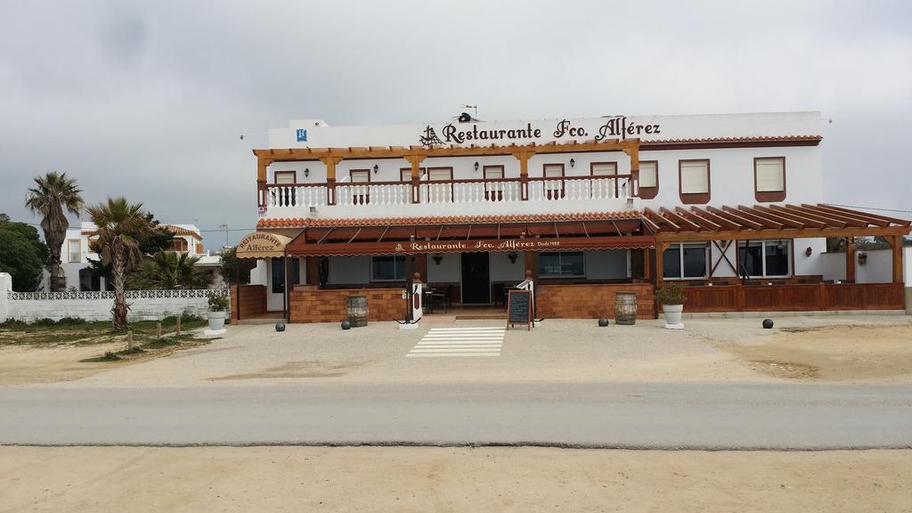 مْبيخير ذي لا فرونتيرا Hostal El Alferez المظهر الخارجي الصورة