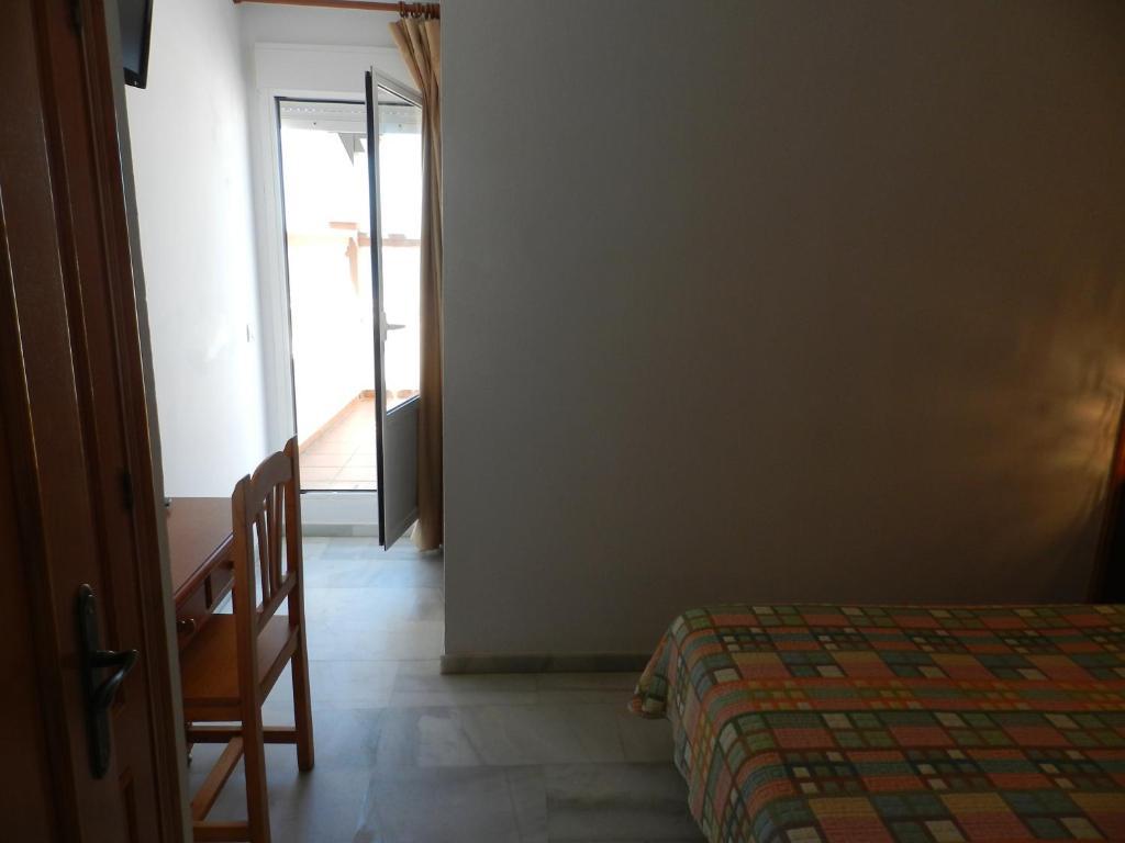 مْبيخير ذي لا فرونتيرا Hostal El Alferez المظهر الخارجي الصورة